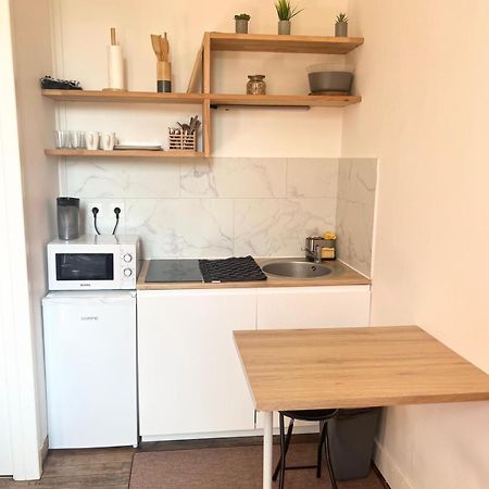 Charmant Studio A Poitiers Bagian luar foto